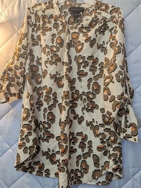 attention Cream Leopard Print Tunic Half Sleeve Sz XL
